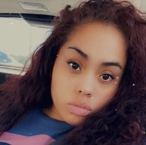 Meet your Posher, Ivette